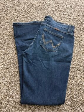 Wrangler Women's Dark Blue Boot Cut Jeans